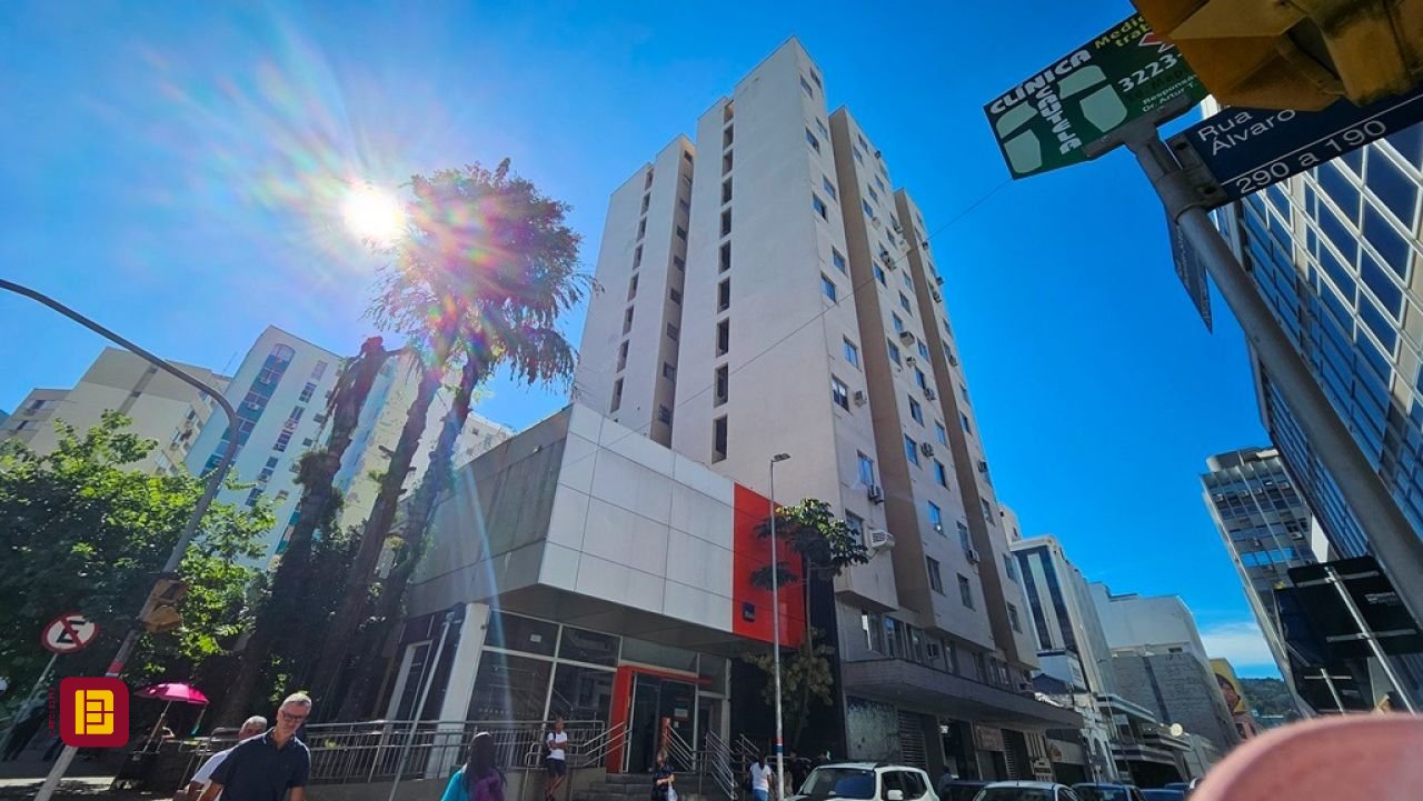 Apartamentos com 34m², 1 quarto, no bairro Centro em Florianópolis